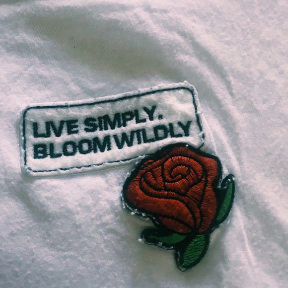 2017 Italian Patch Tee - Picture 3 of 6